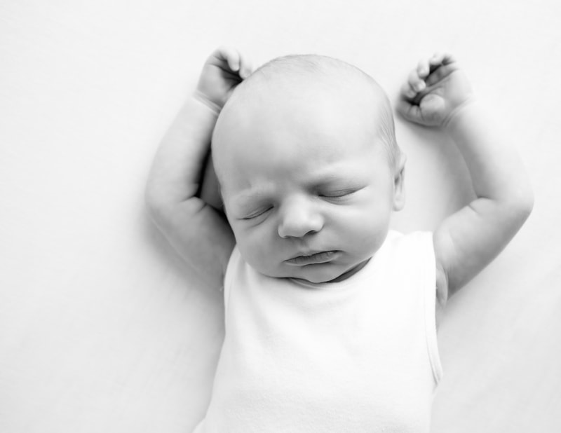 black and white newborn photography hull
