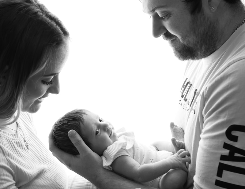 Parents and baby photoshoot newborn hull